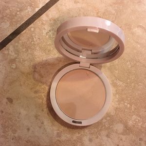 Arbonne second nature pressed powder